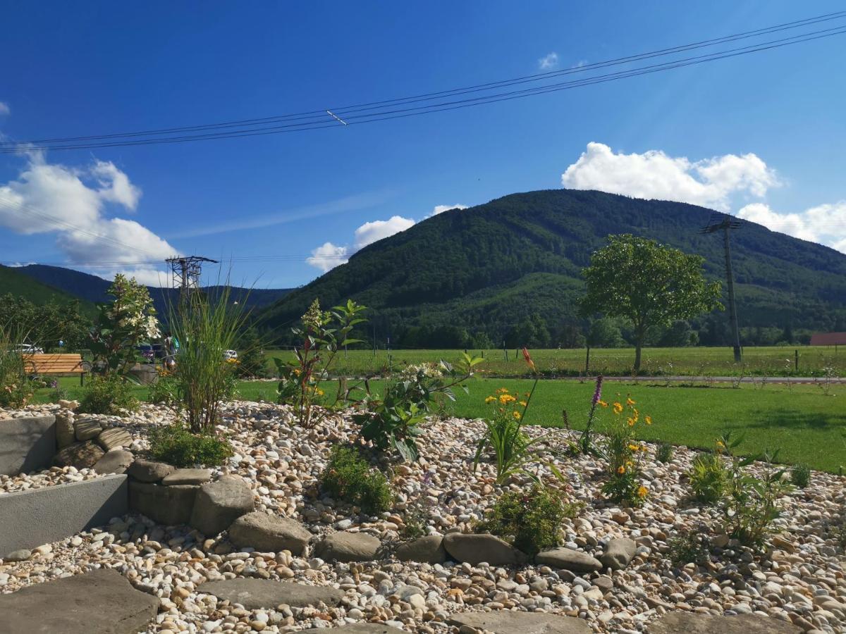 Hotel Maralak Kunčice pod Ondřejníkem Exteriör bild